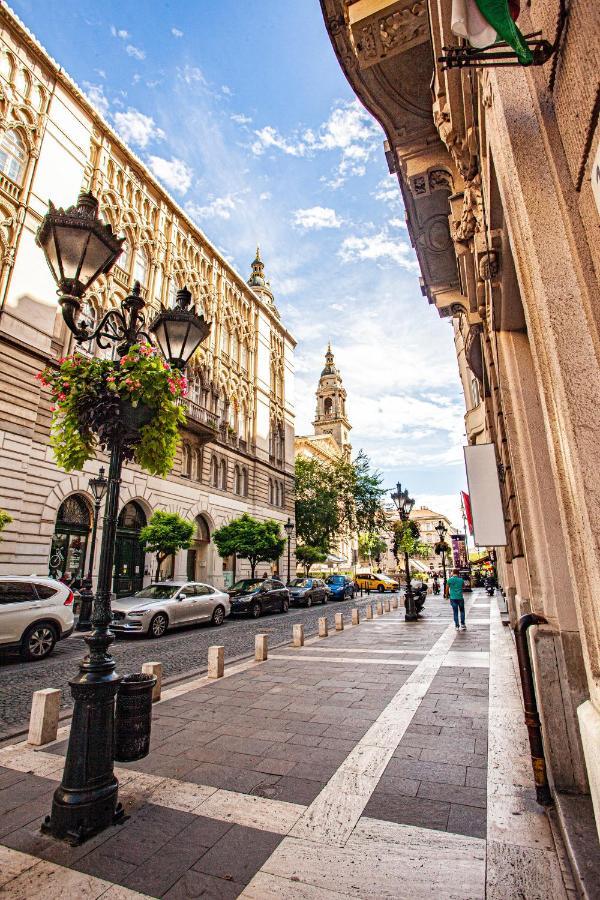 Basilica -Quiet, Privat, Balcony, The Best Area Budapest Bagian luar foto